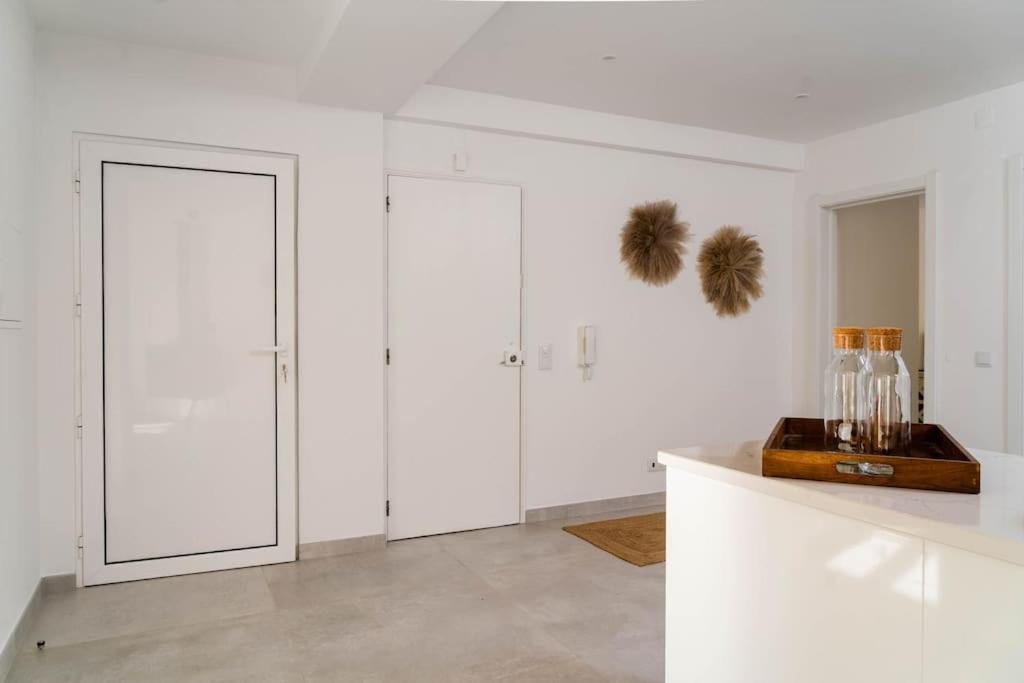 Carvoeiro Roof Top Apartment, Next To The Beach! Exteriör bild