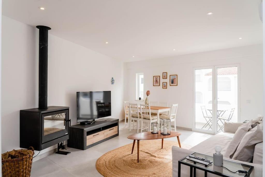 Carvoeiro Roof Top Apartment, Next To The Beach! Exteriör bild