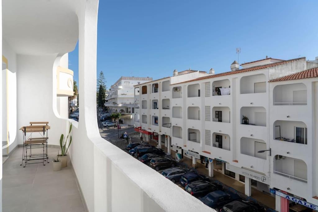 Carvoeiro Roof Top Apartment, Next To The Beach! Exteriör bild